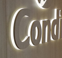 VISLUM rotulo madera oficinas CONDIS