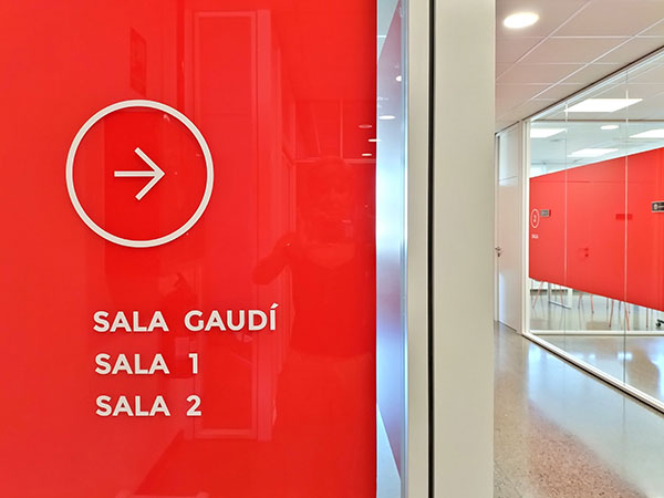 VISLUM se&ntilde;alizacion oficinas