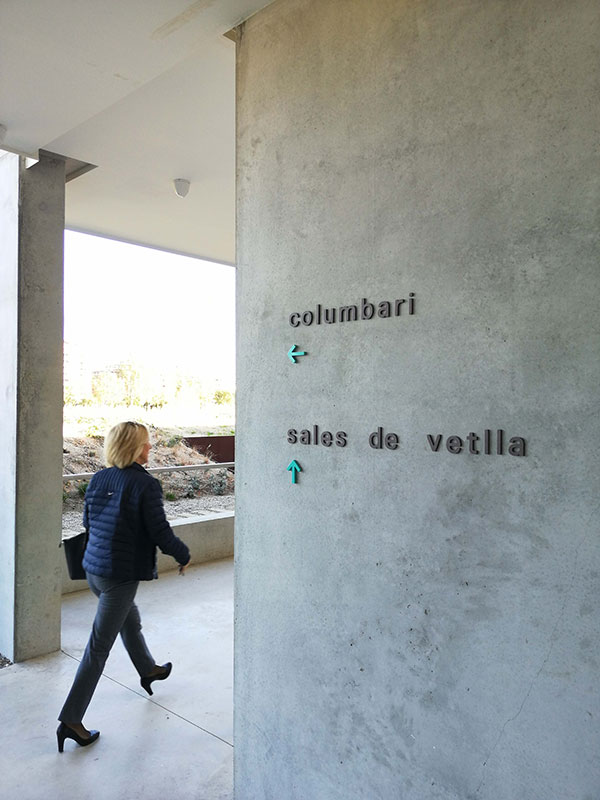 VISLUM rotulaci&oacute;n interior y exterior Tanatori Litoral