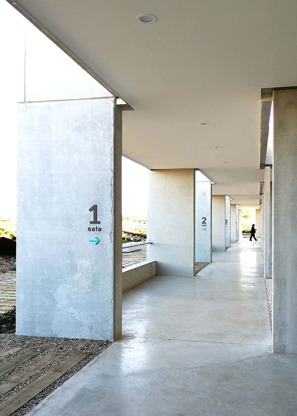 VISLUM se&ntilde;alizaci&oacute;n salas Tanatori Litoral